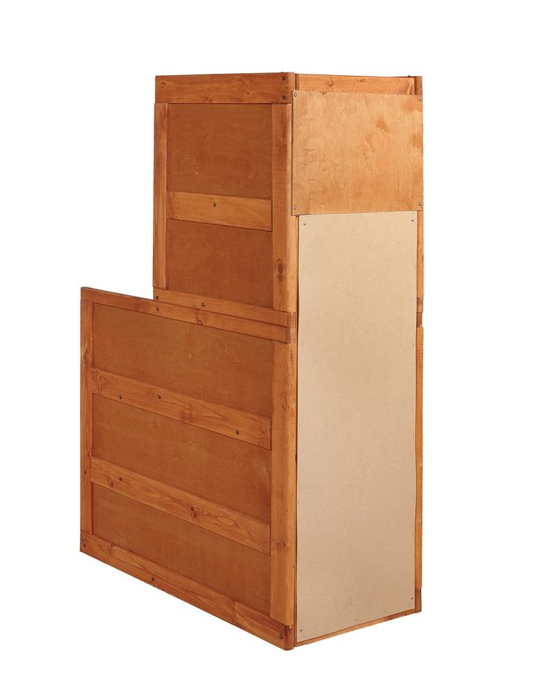 Wrangle Hill - STAIRWAY CHEST