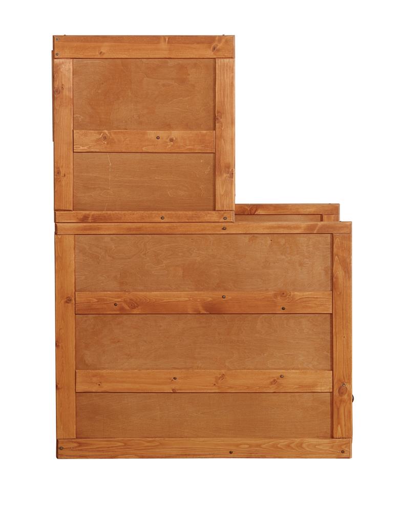 Wrangle Hill - STAIRWAY CHEST