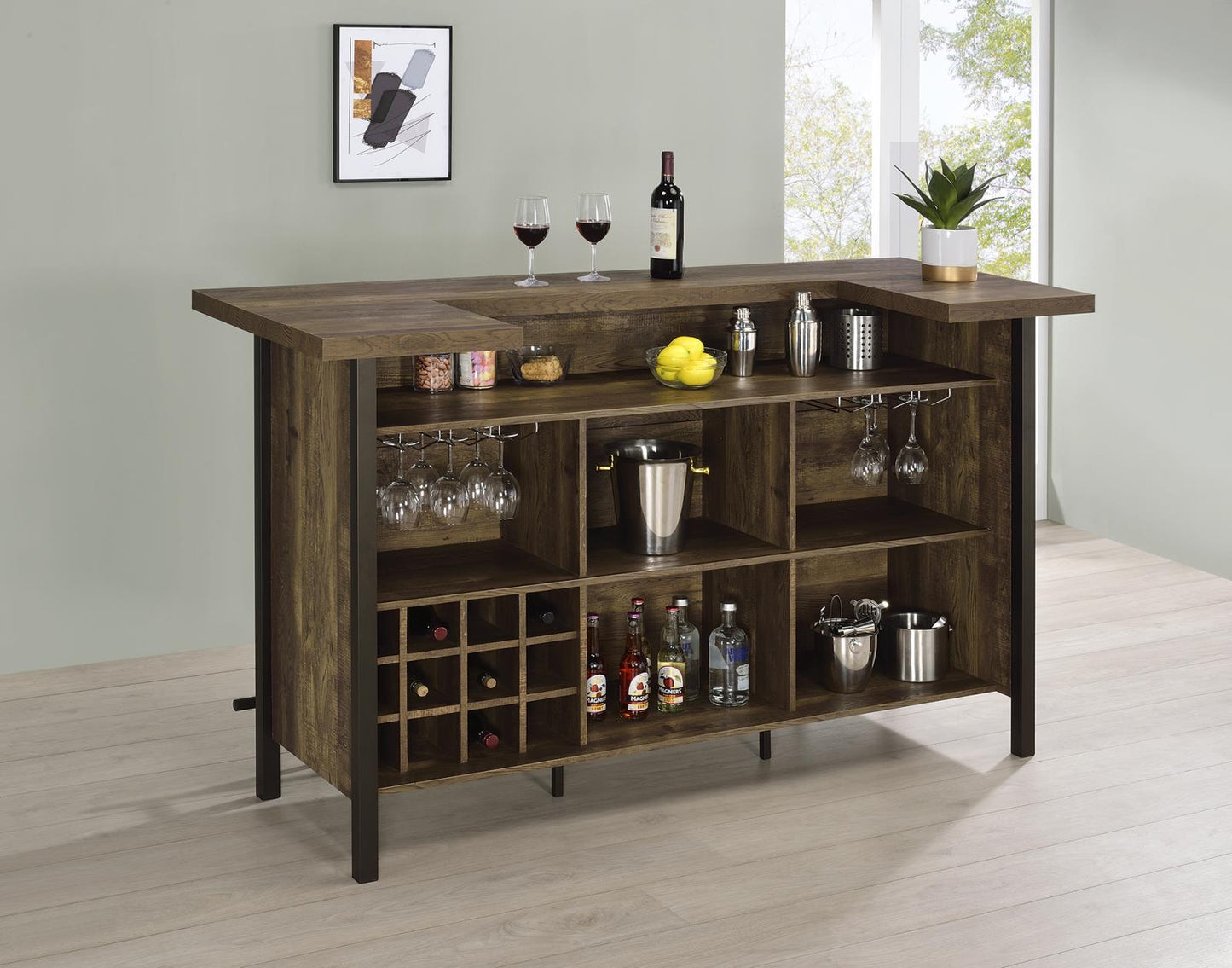 Bellemore - HOME BAR