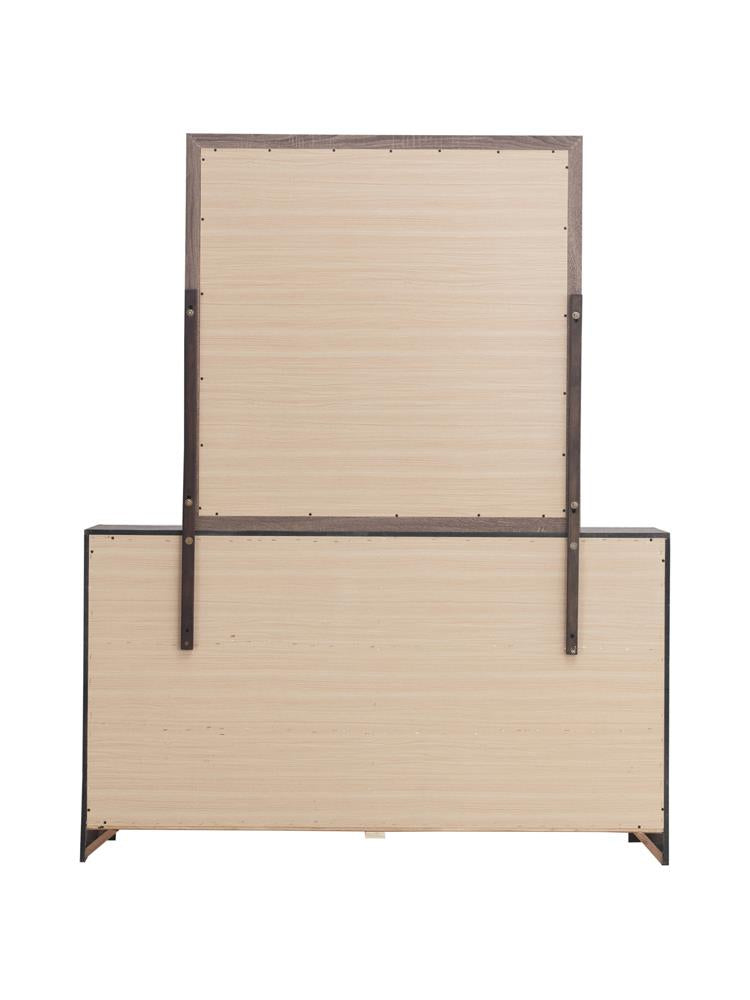 Brantford - DRESSER