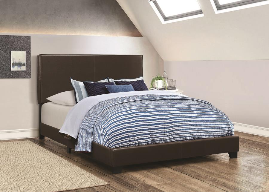 Coaster dorian store upholstered bed