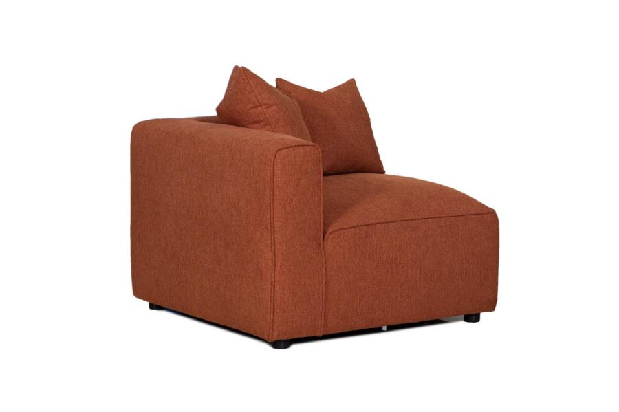 Jennifer - CORNER