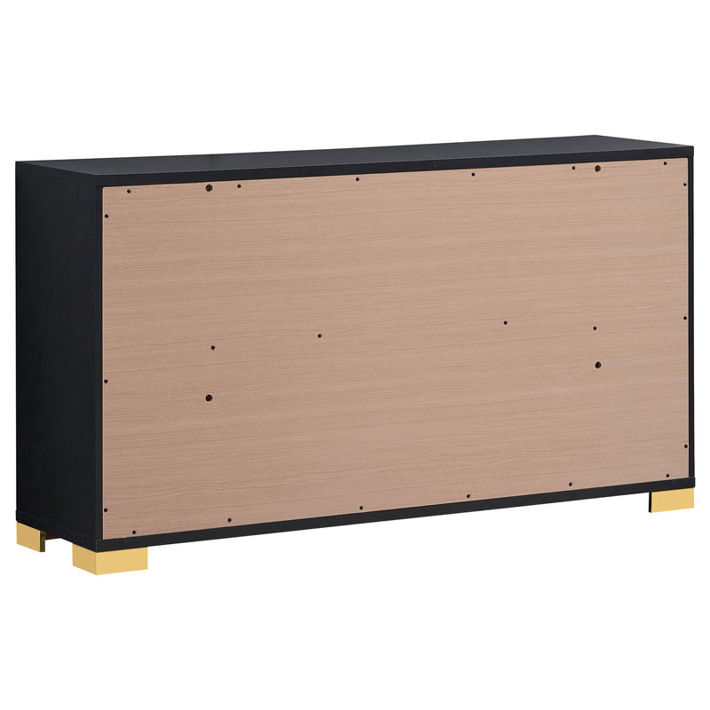 Bedroom Set With Accents