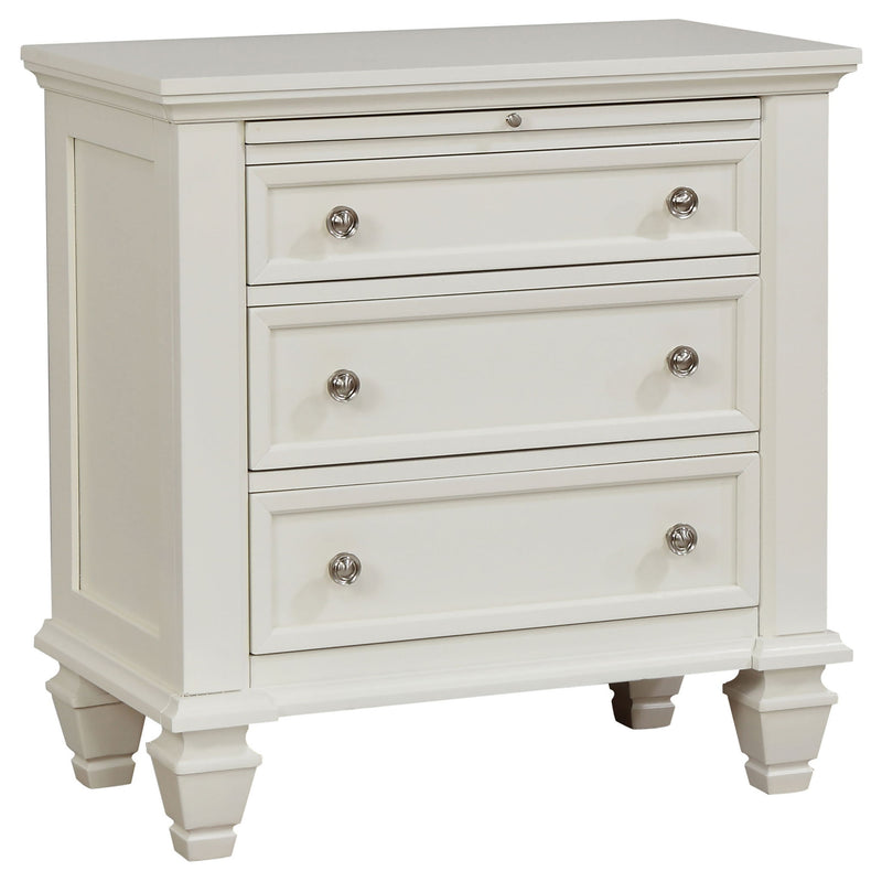 Dennis - 4 Piece Eastern King Bedroom Set - Cream White