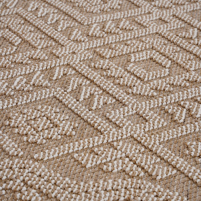 Guros - 8' X 10' Traditional Indoor / Outdoor Area Rug - Natural