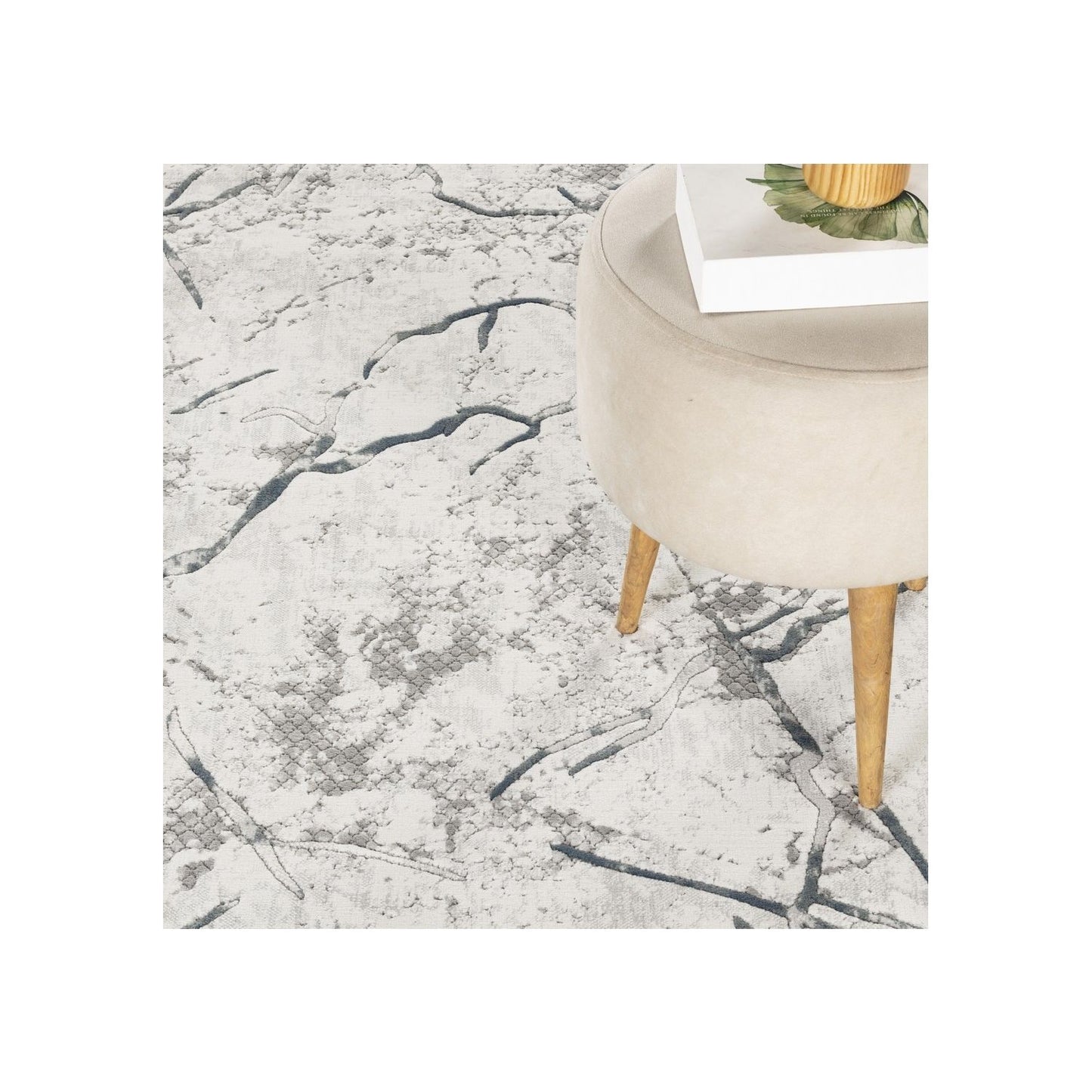 Geometrix - 7'10" X 10'6" Area Rug, Geometric 3D Effect - Ivory / Gray