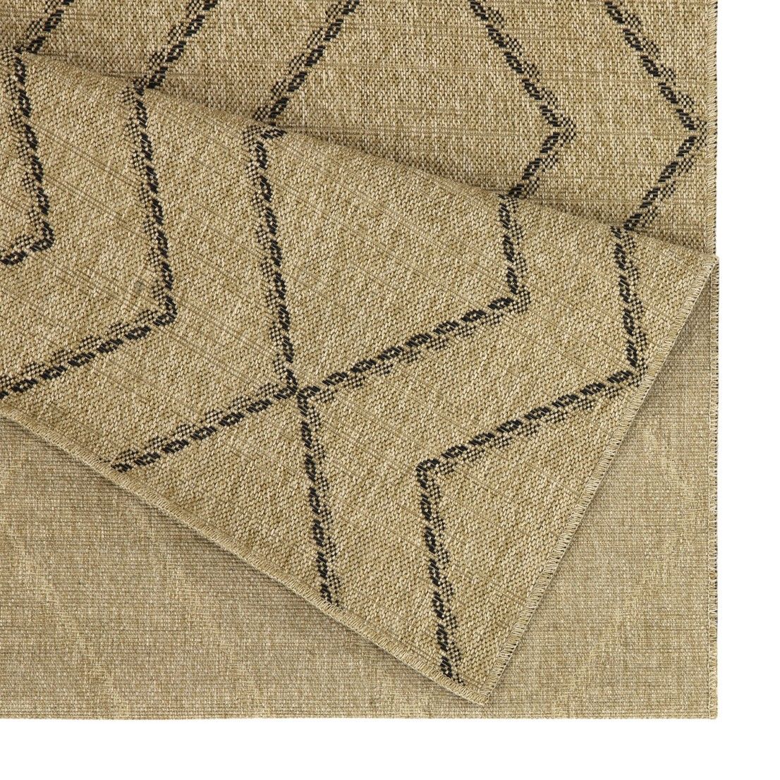 Earth - 5'3" X 7'3" Indoor, Outdoor Area Rug - Black, Natural