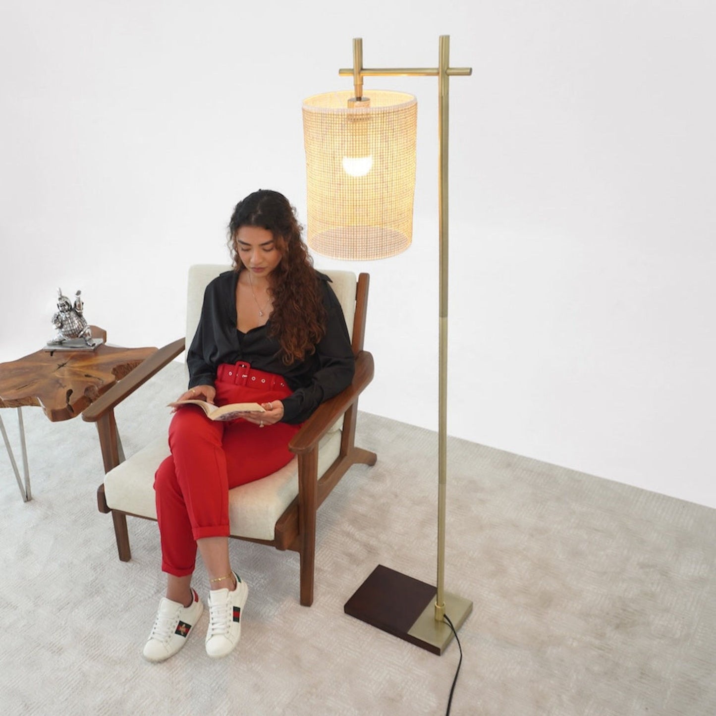 Brizo - Tall Corner Floor Lamp - Gold