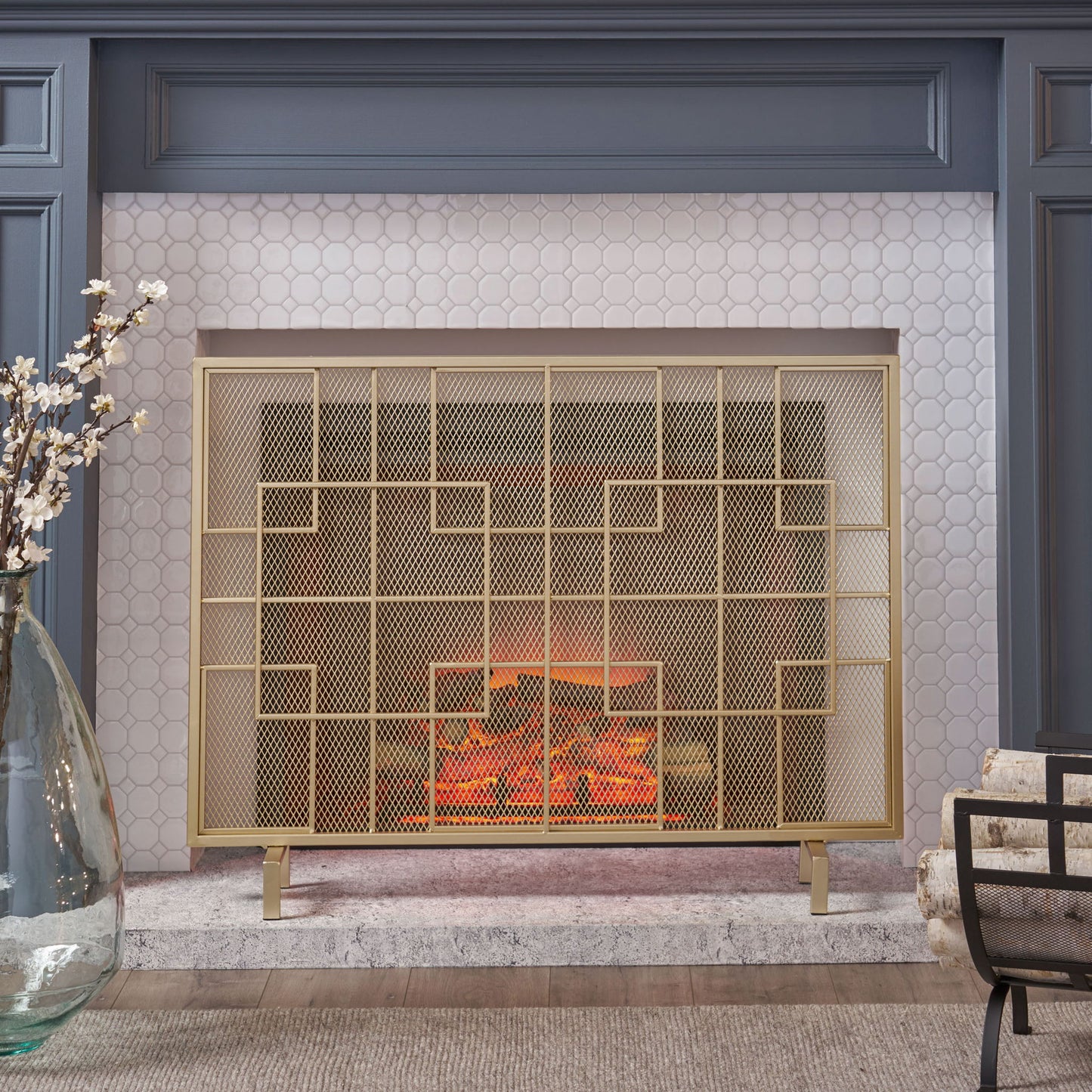 Dorothy - Modern Single Panel Iron Fire Screen
