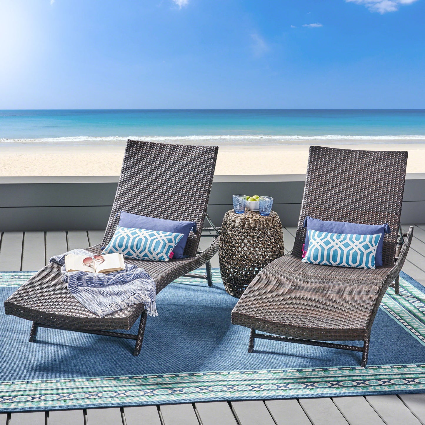 Kauai - Modern Style Wicker Chaise Lounge - Brown Multi