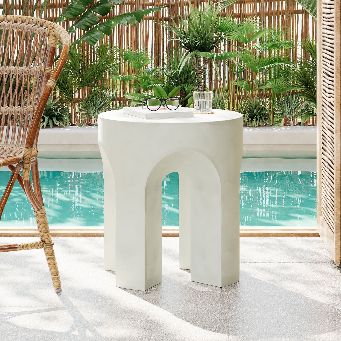 Outdoor Round Top Side Table / End Table, Living Room Accent Table - Antique White