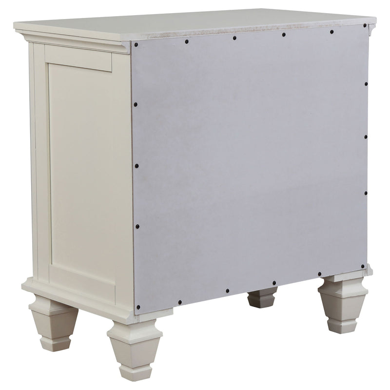 Dennis - 4 Piece Eastern King Bedroom Set - Cream White