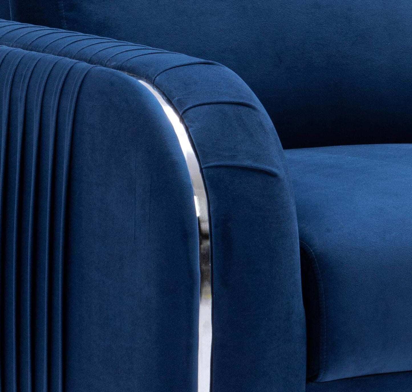 Wenona - Modern Elegance Chair
