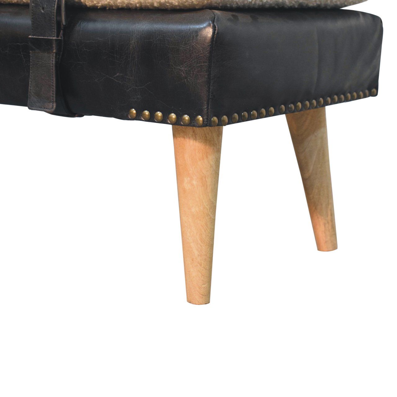 Buffalo - Hide Bench