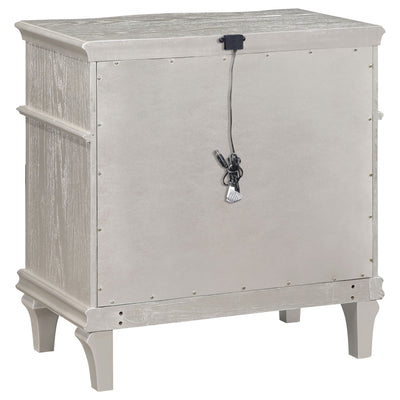 Evangeline - 3 Drawer Nightstand - Oak