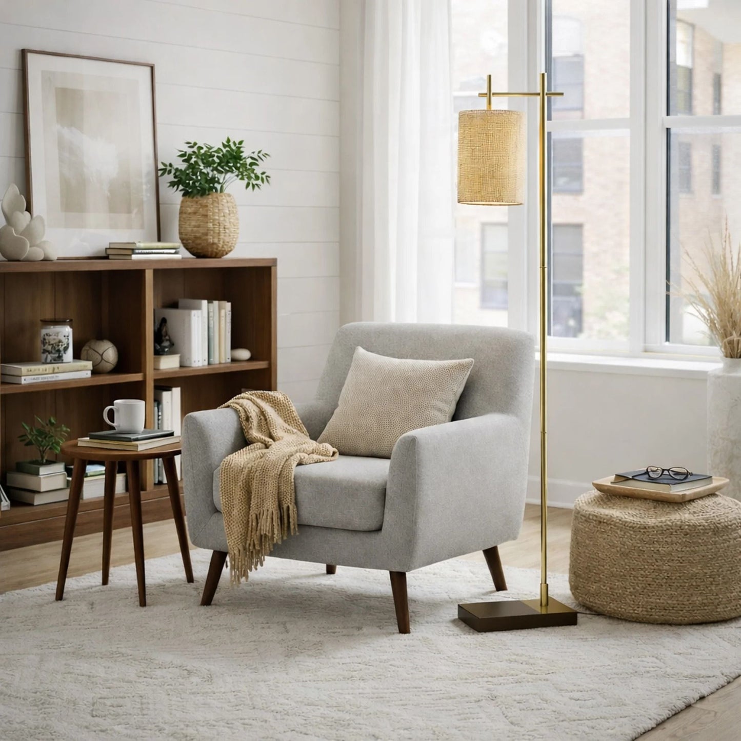 Brizo - Tall Corner Floor Lamp - Gold