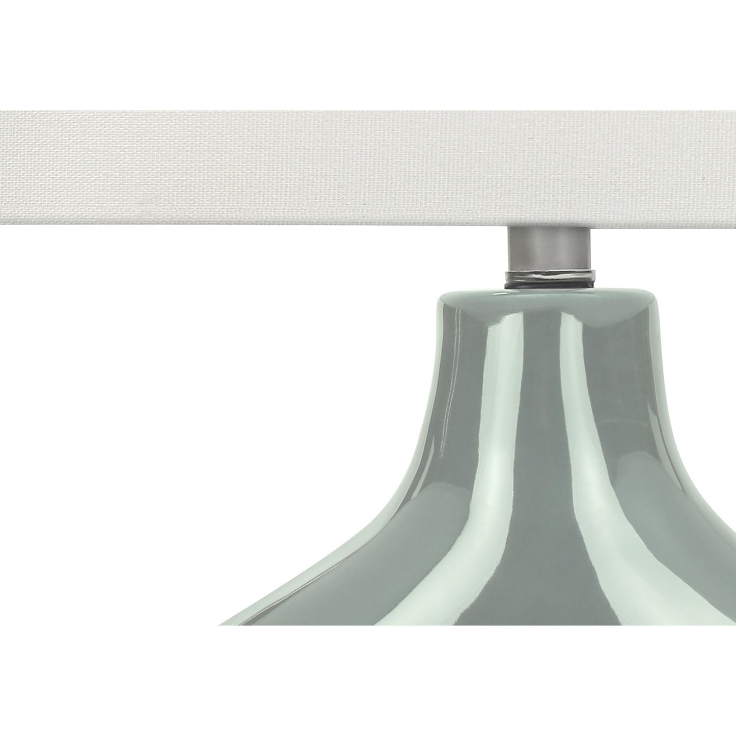 Contemporary Table Lamp With Shade