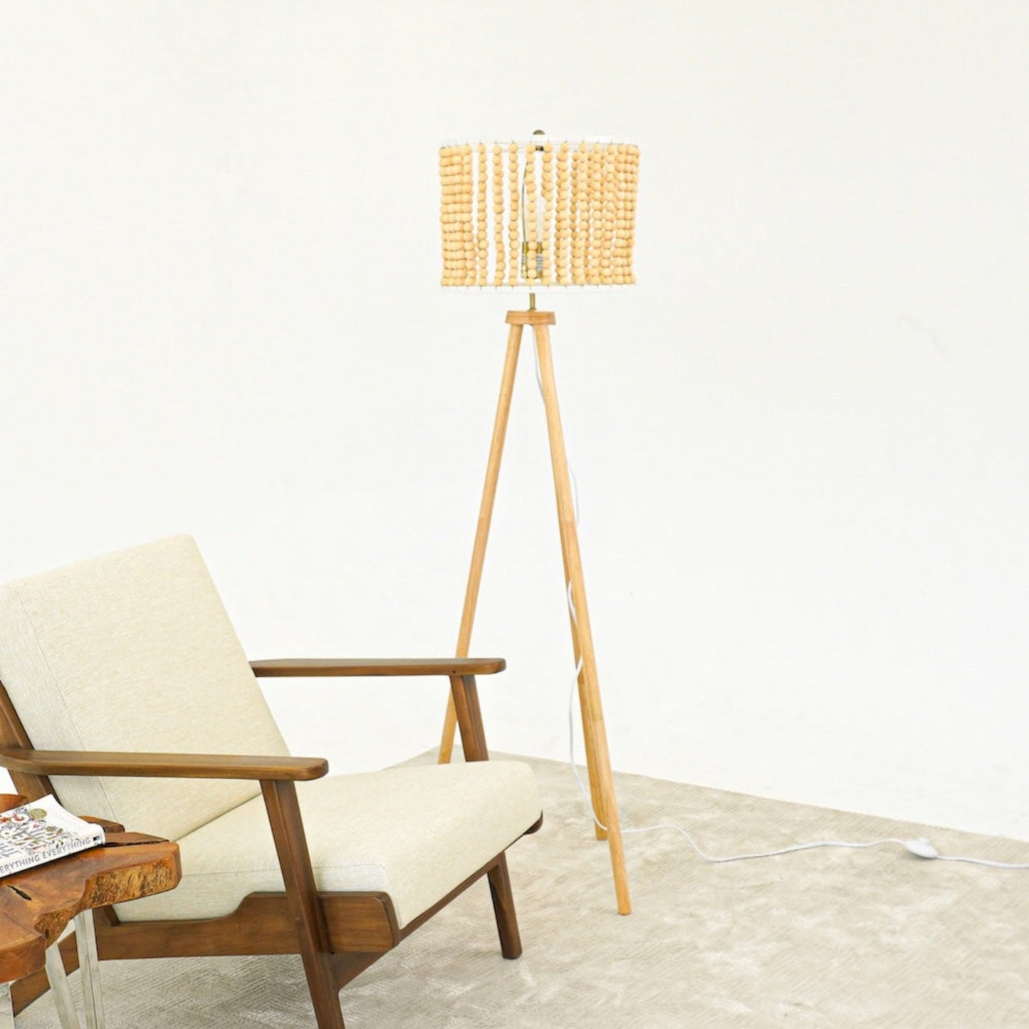 Brillo - 3 Legged Floor Lamp - Brown