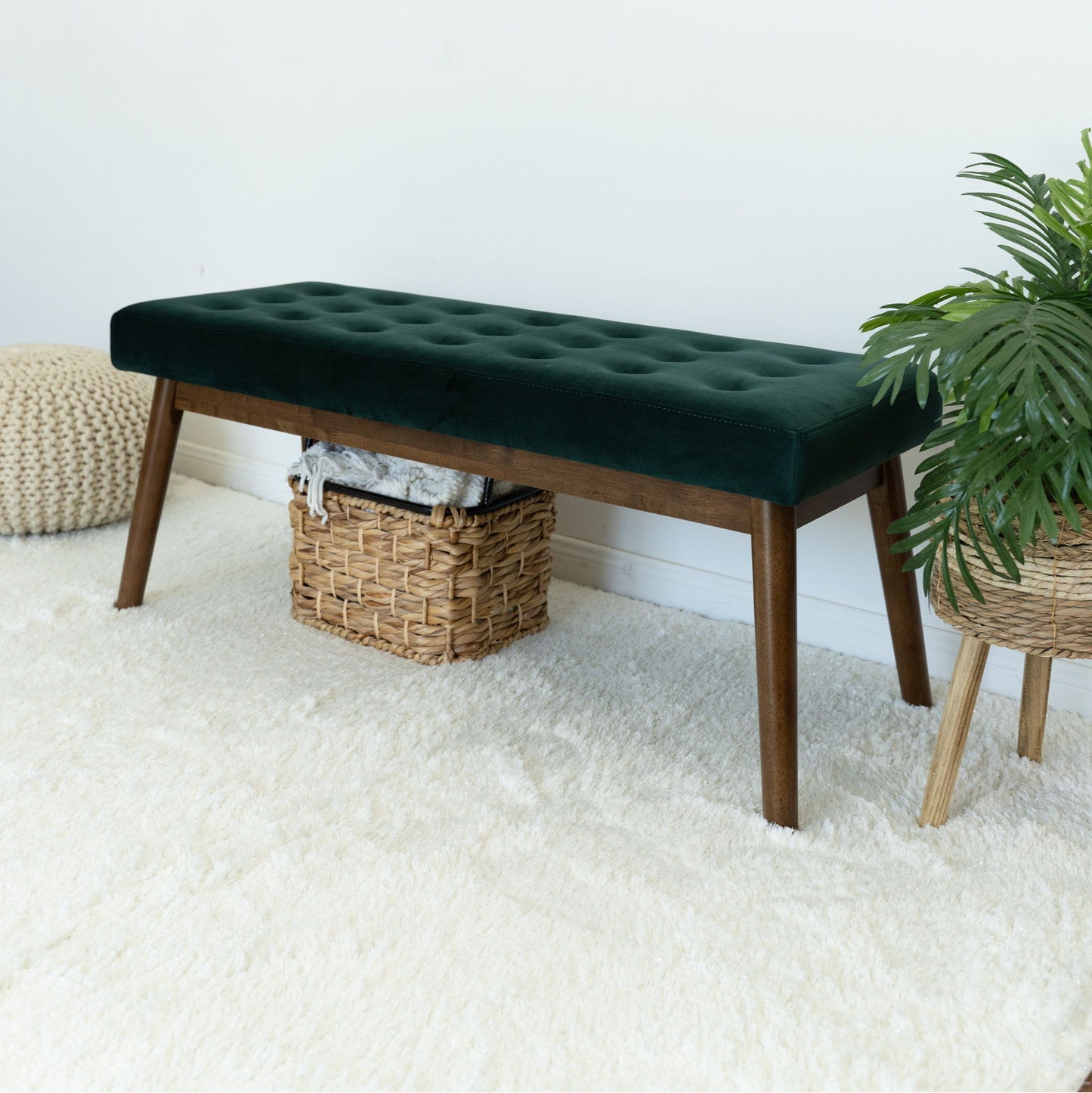 Delilah - Bench