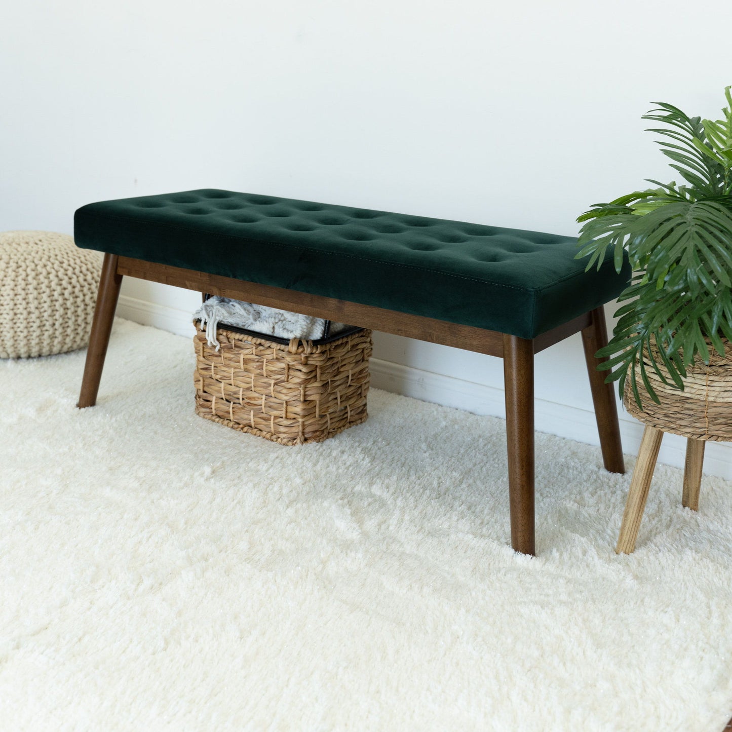 Delilah - Bench