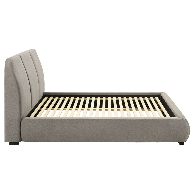 Modern Upholstered Platform Bed With Tufted Headboard