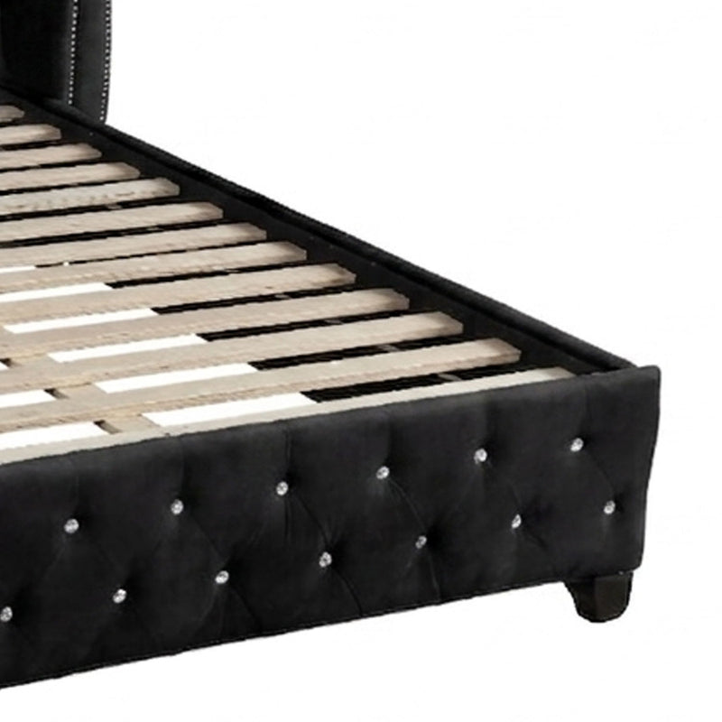 Sophia - Crystal Tufted Upholstered Bed