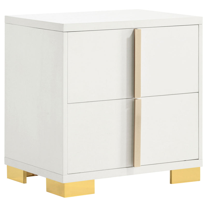 Bedroom Set With Accents