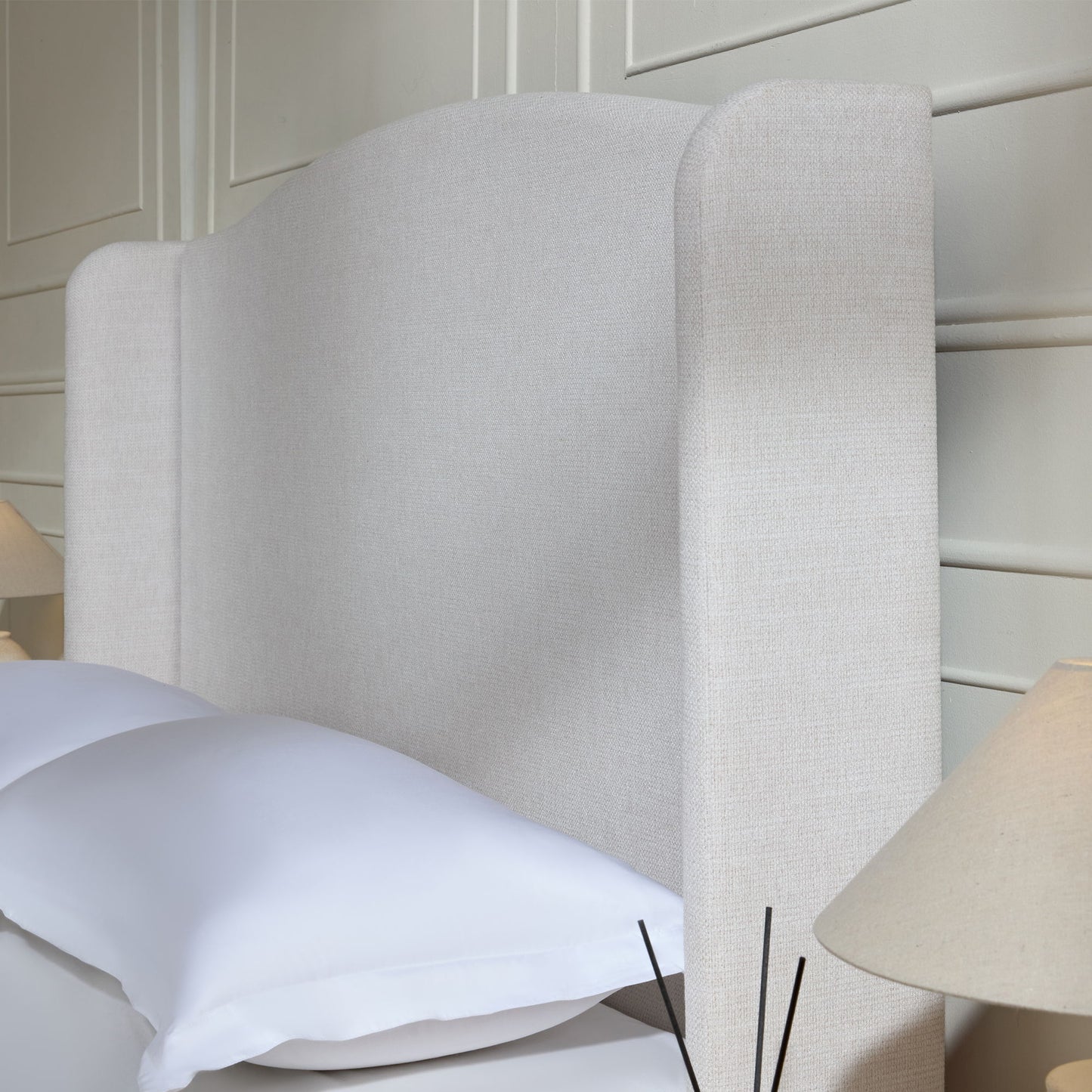 Hannah - Upholstered Wingback Bed Size / Tall Headboard Upholstered King Bed / Premium Textured Look / Minimalist Designs / No Box Spring Needed