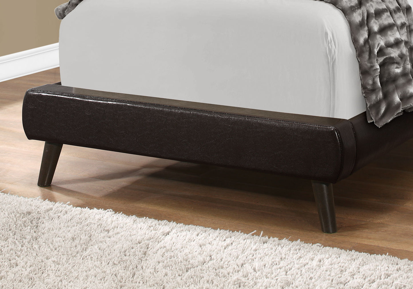 Bed Upholstered Look