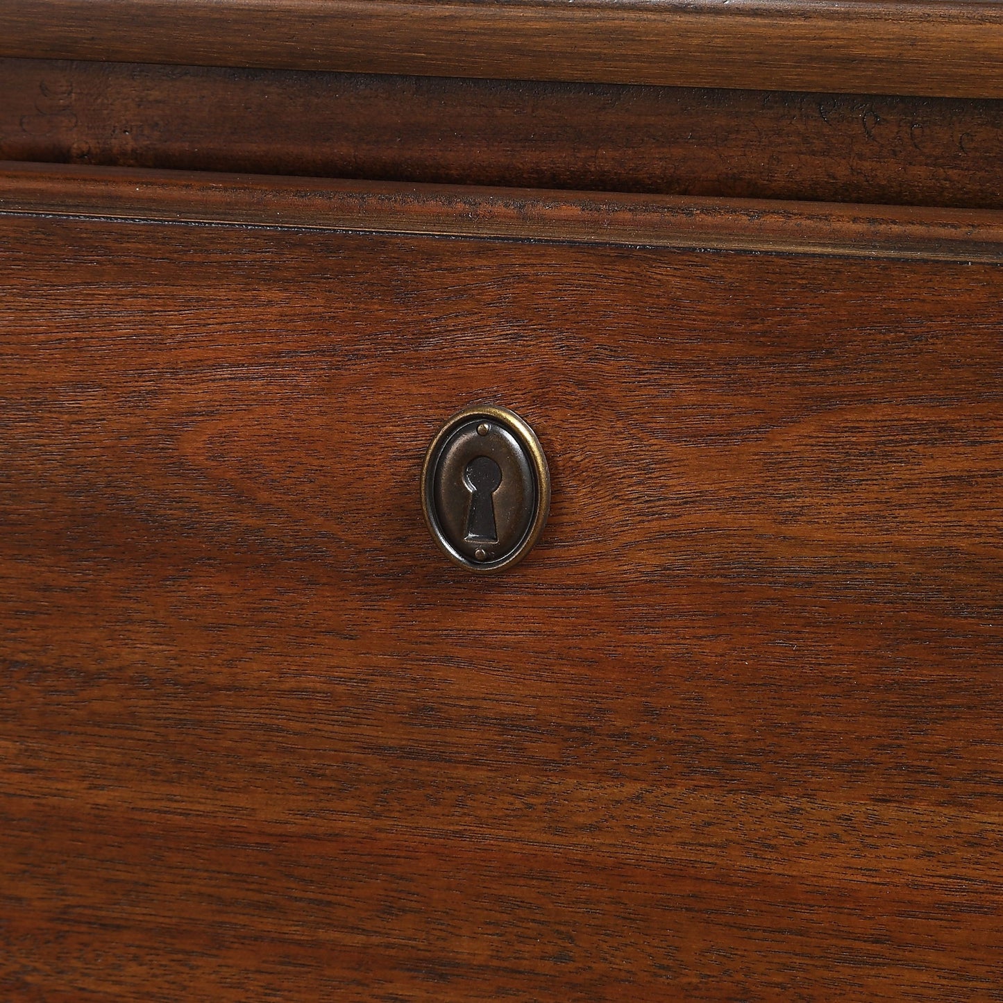 Chamberlin - 3 Drawer Dresser - Brown