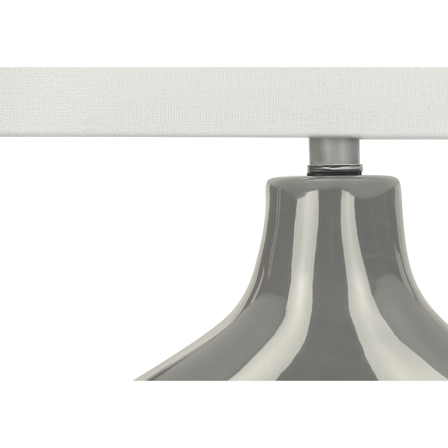 Contemporary Table Lamp With Shade