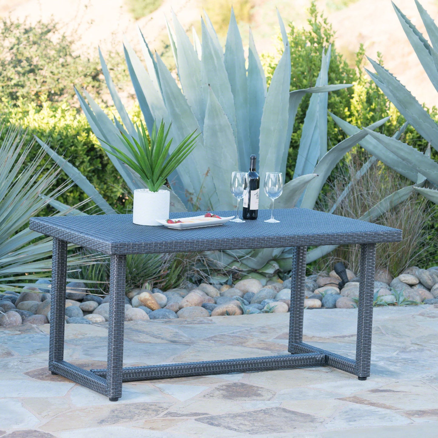 Santa Rosa - Dining Table