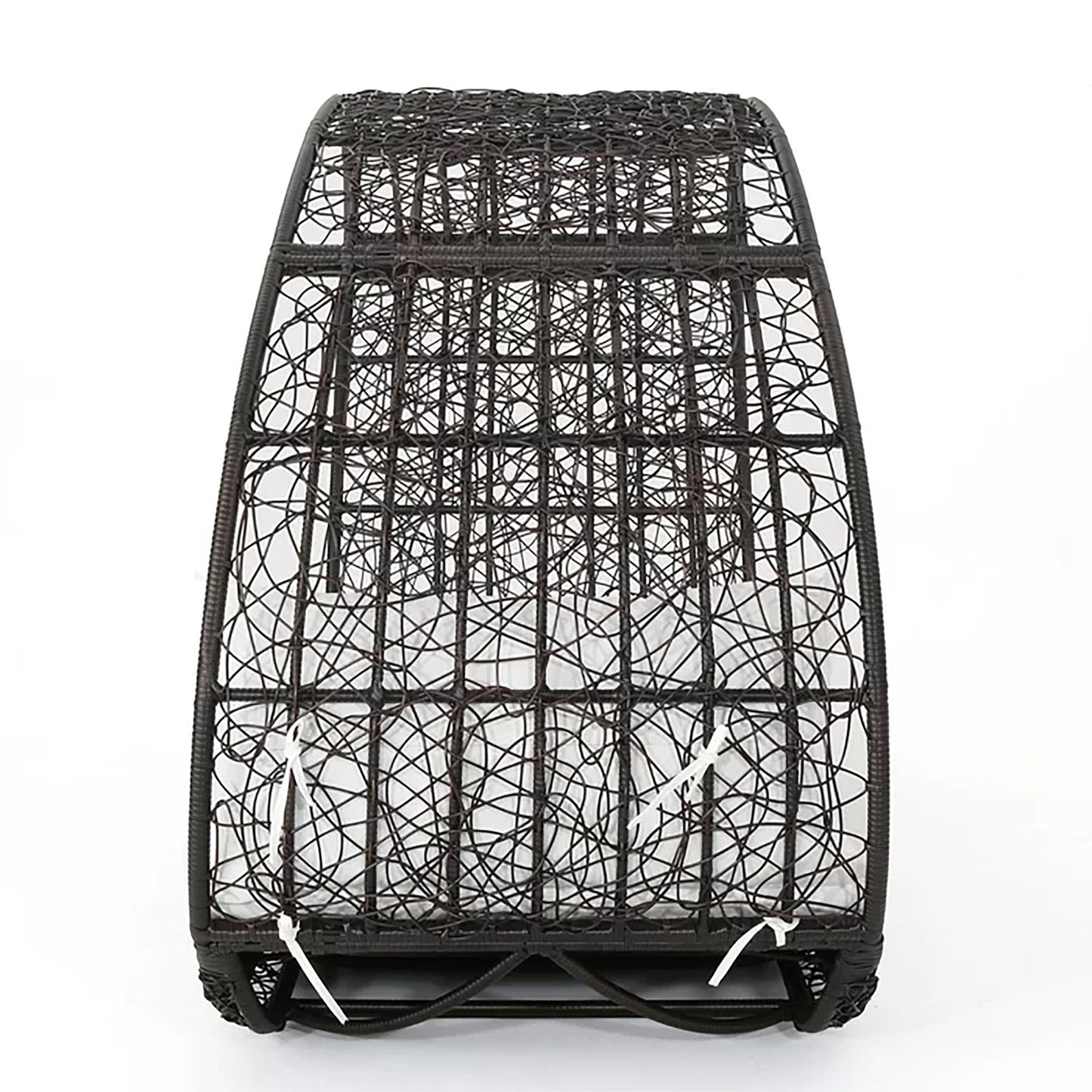 Abigal - Outdoor Wicker Daybed With Cushion