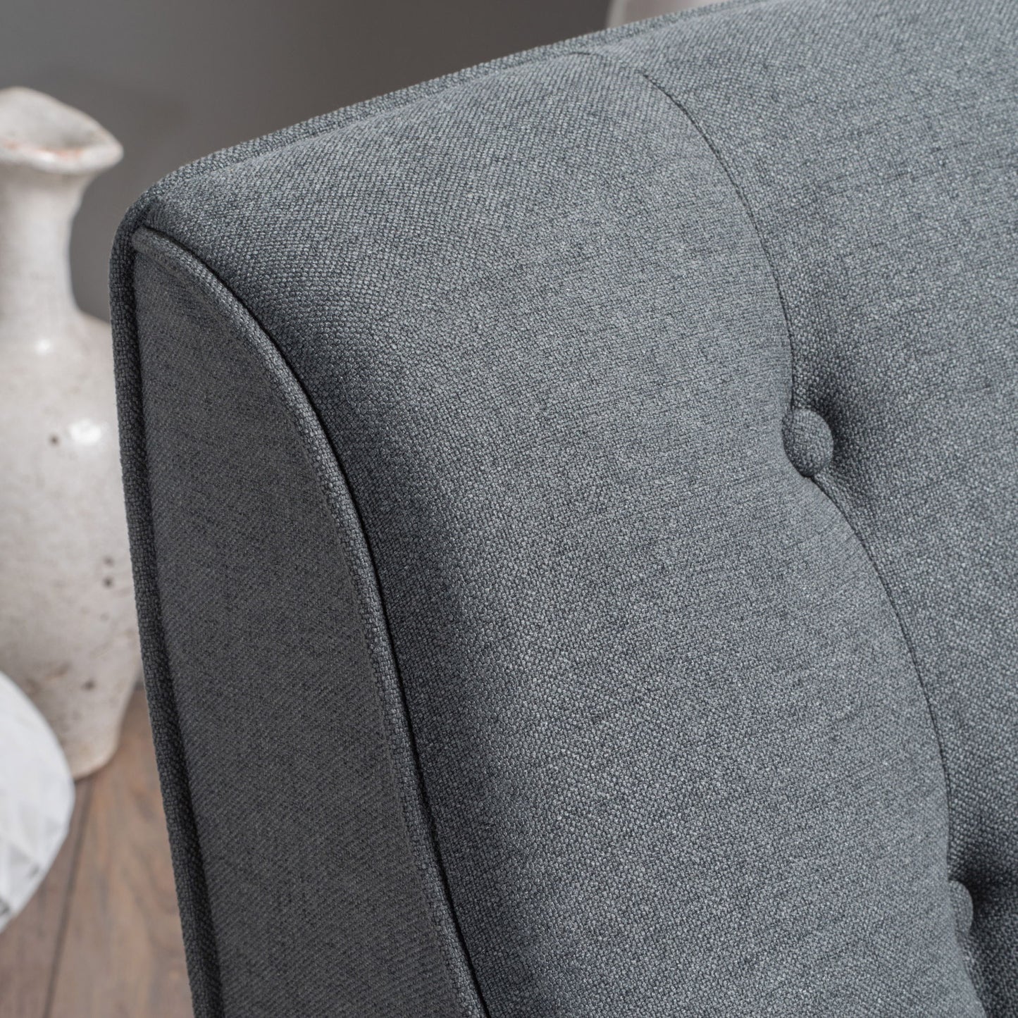 Modern Arm Chair With Tufted Back And Wooden Legs