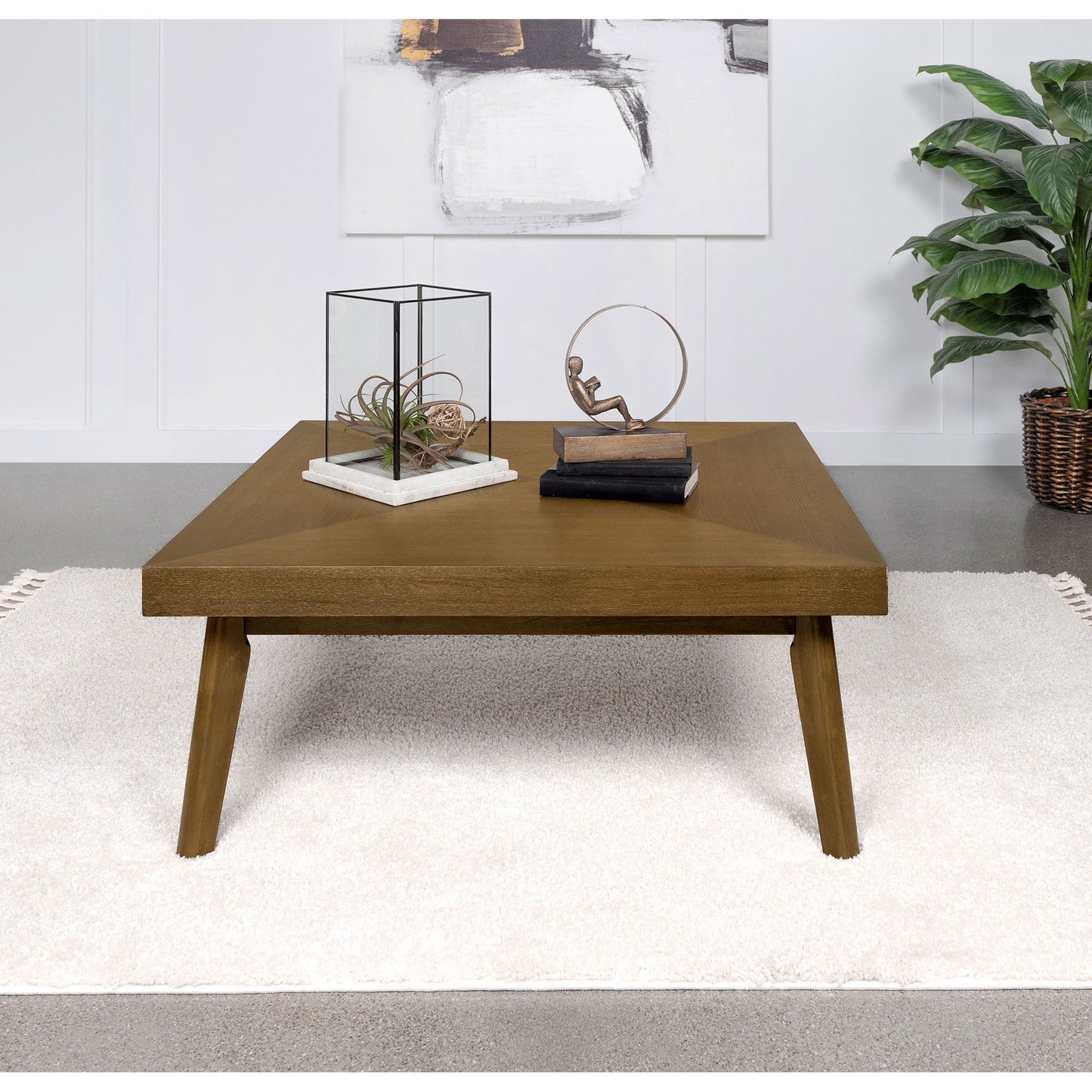 Hayward - Table