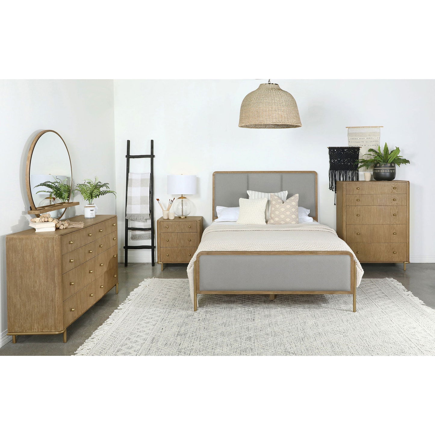 Stevie - Rectangular 5 Drawer Chest - Sand