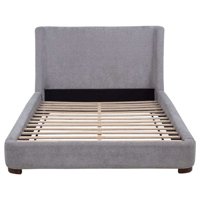 Ferrara - Wingback Bed