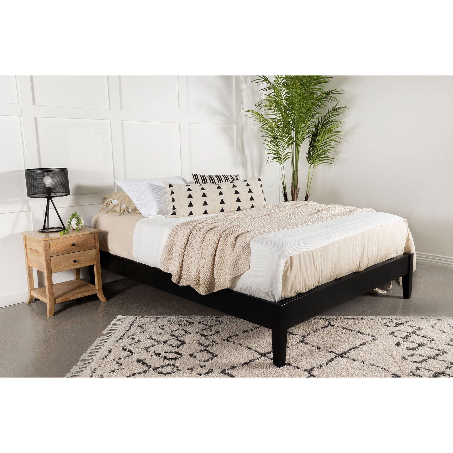Hounslow - Platform Bed