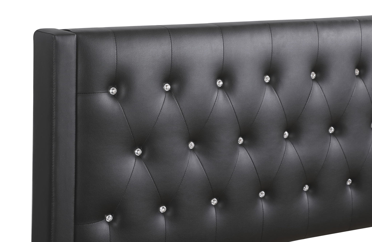 Stylish Bed For Spacious Rooms Contemporary