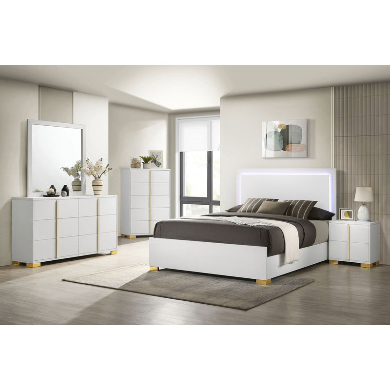 Bedroom Set With Accents