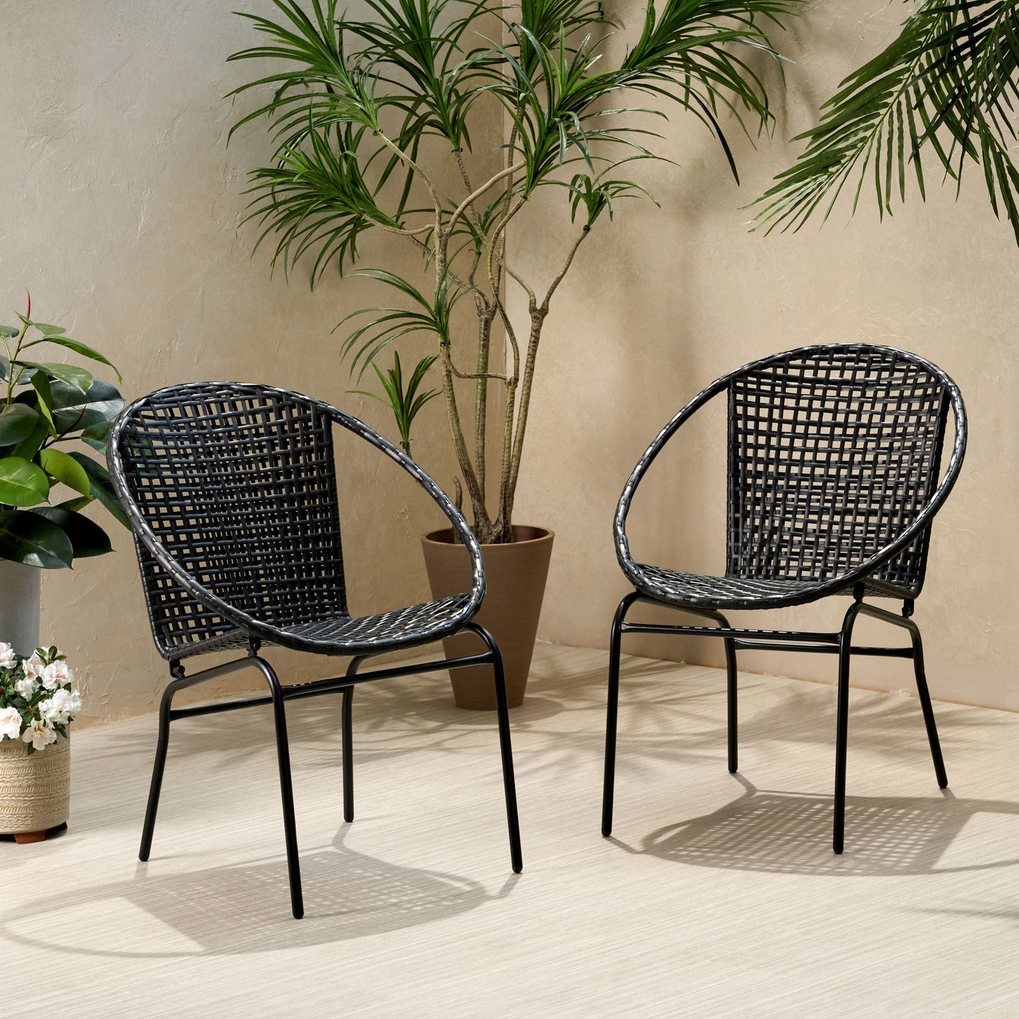 Java - Chair With Comfortable Design