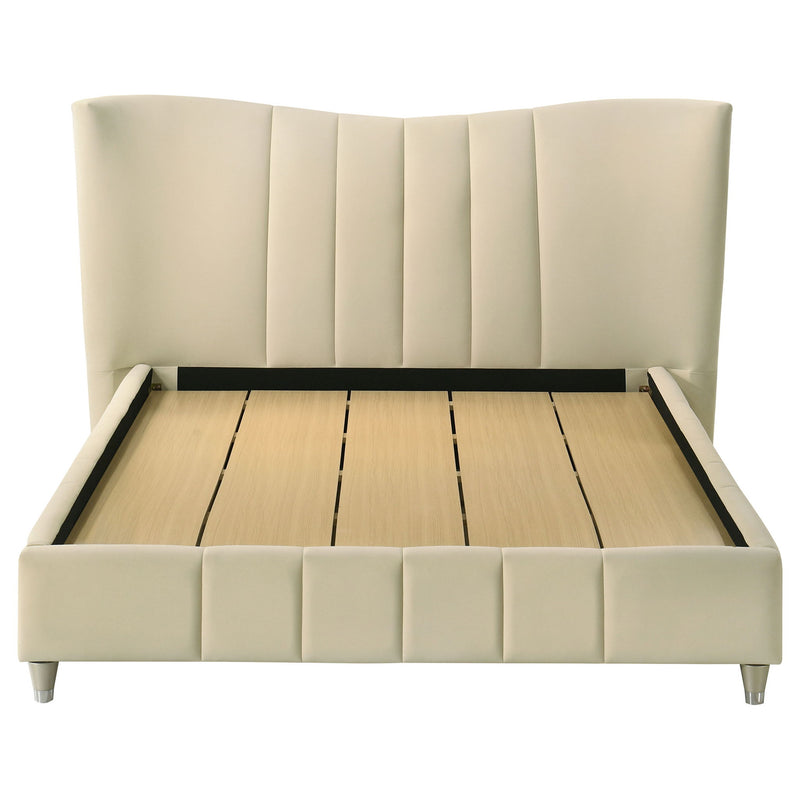 Michelson - Platform Bed
