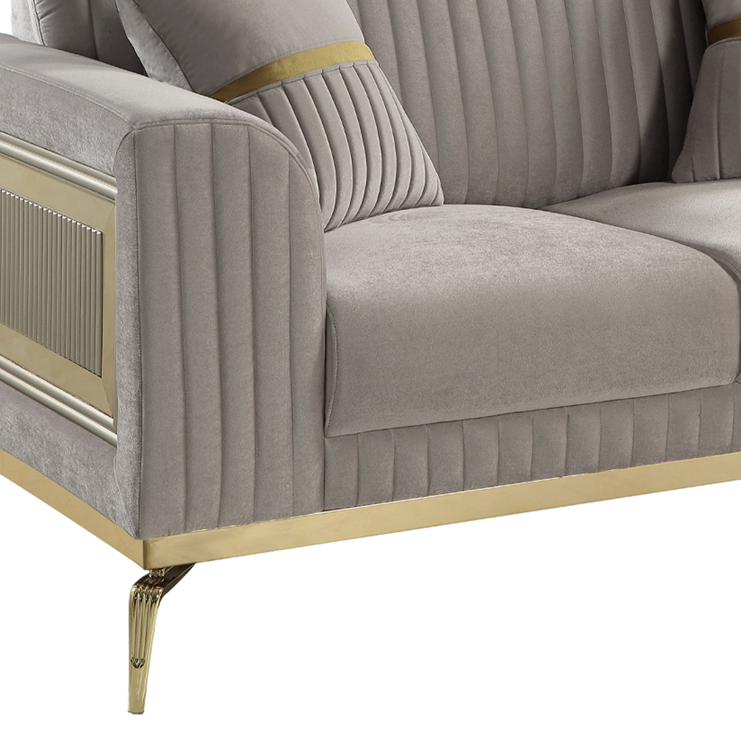 Antigua - Loveseat