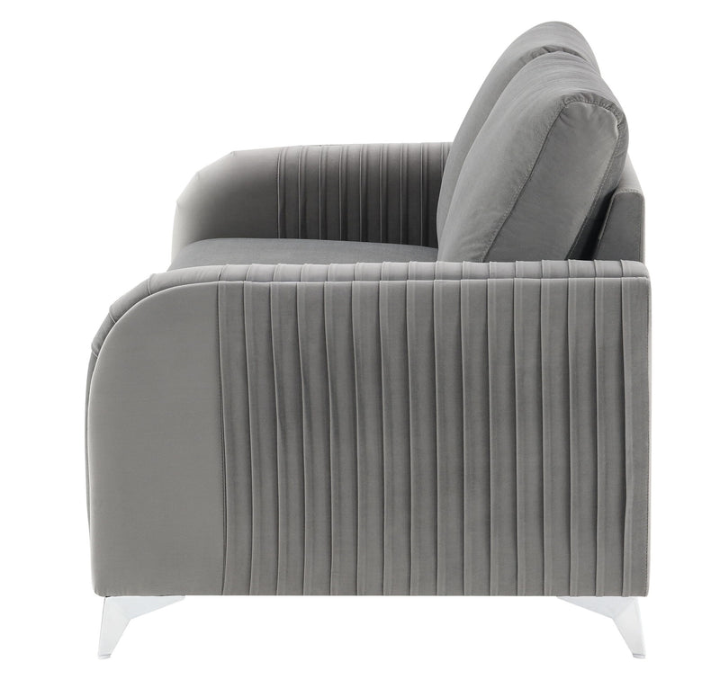 Wenona - Modern Loveseat