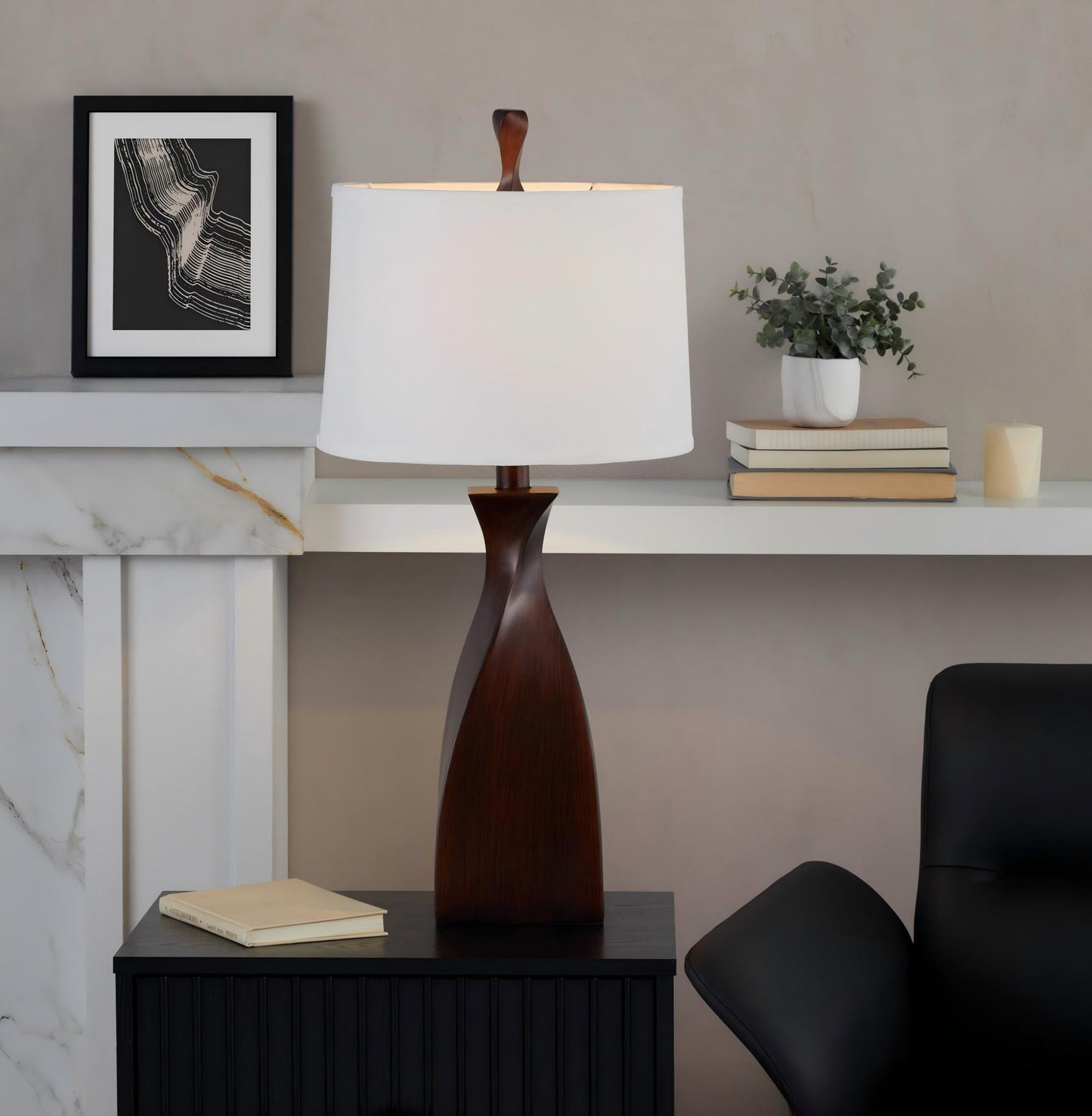 Curvo - Contemporary Polyresin Table Lamp (Set of 2)