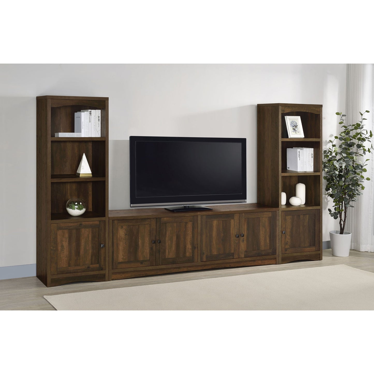 Lunetta - 4 Door TV Stand