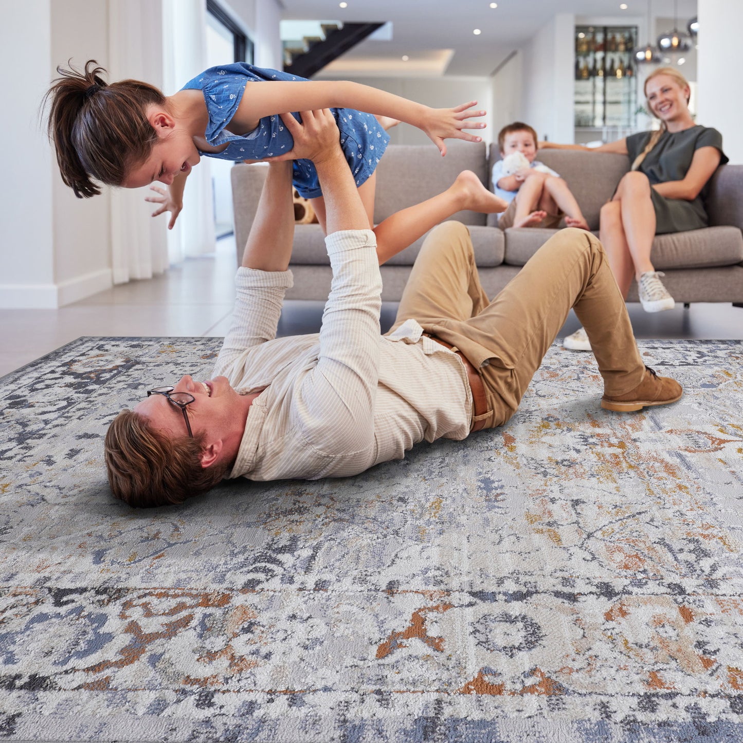 Payas - Trendy Traditional Area Rug