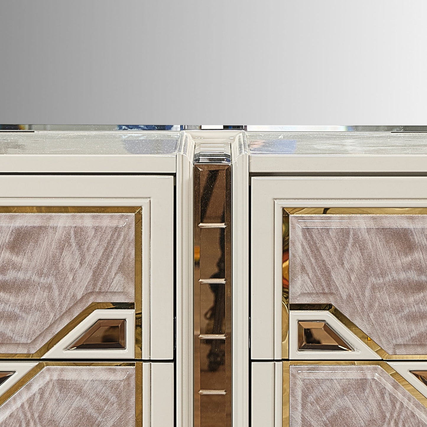 Omari - Upholstered Bedroom Set