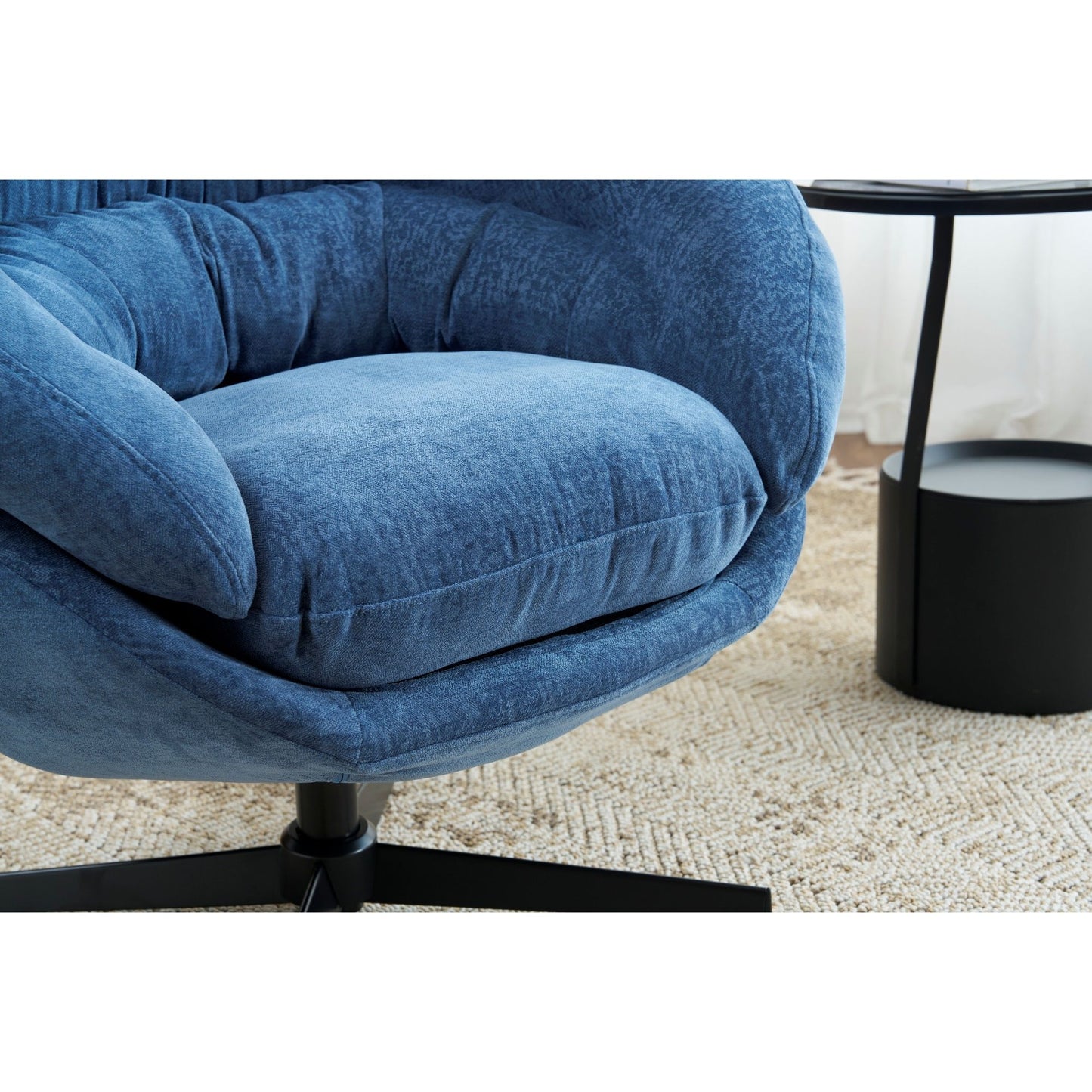 Modern Office Chair With 360 Degree Swivel