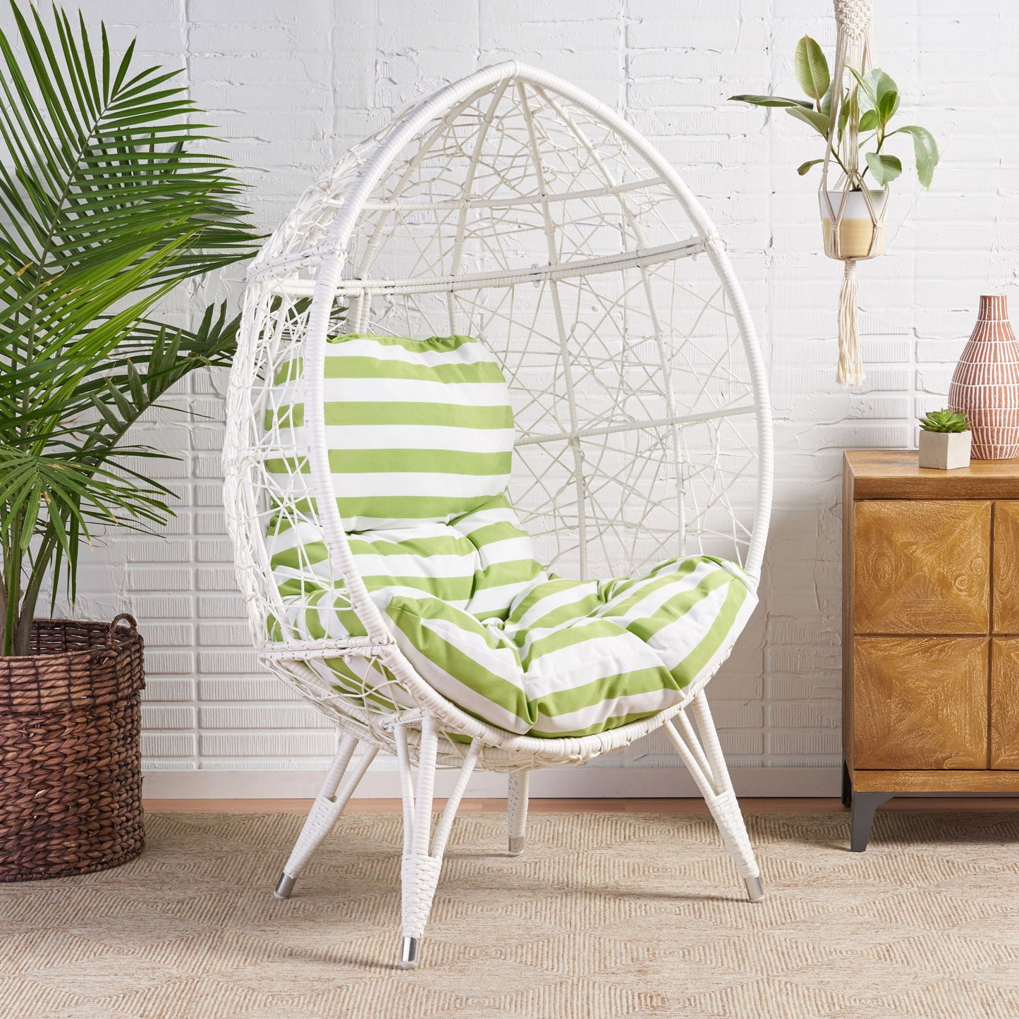Cosmos - Round Hammered Iron Teardrop Chair